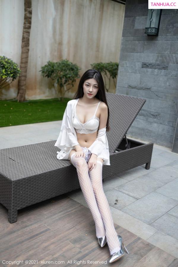   [XiuRen]高清写真图 2021.01.08 No.2985 Laura苏雨彤第14张图片